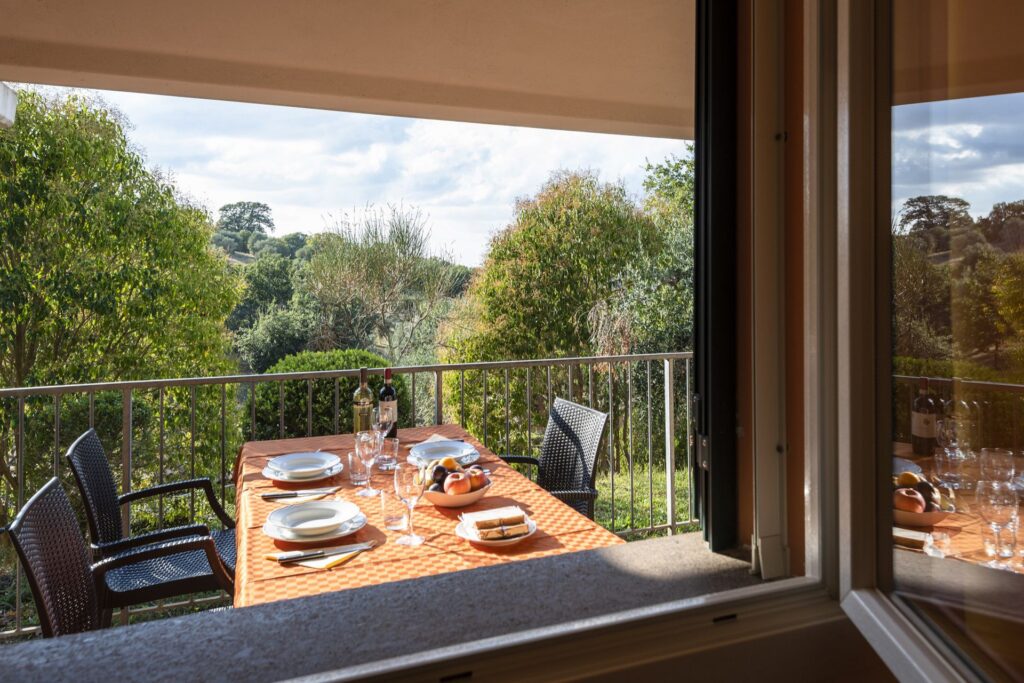 bilo-10_web svg+xml;charset=utf