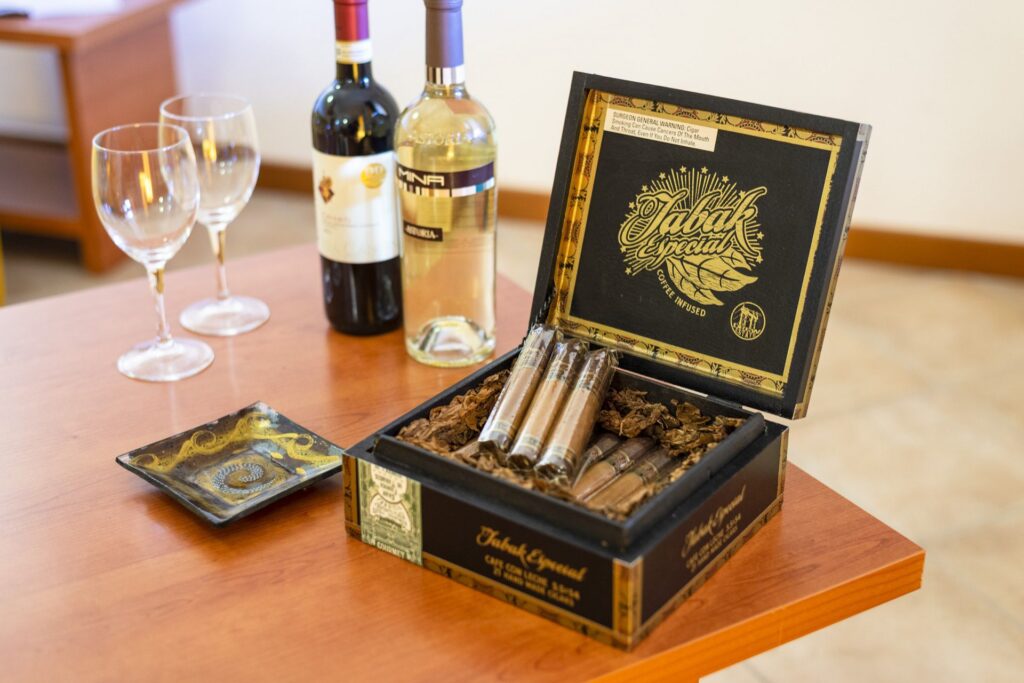 bilo-4_web svg+xml;charset=utf