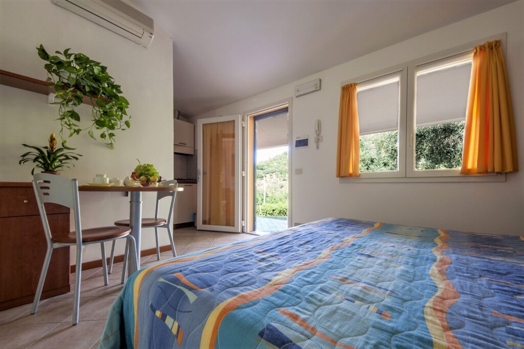 monolocale-1_web svg+xml;charset=utf