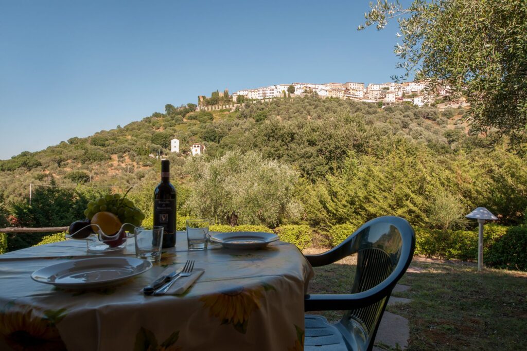 monolocale-2_web svg+xml;charset=utf