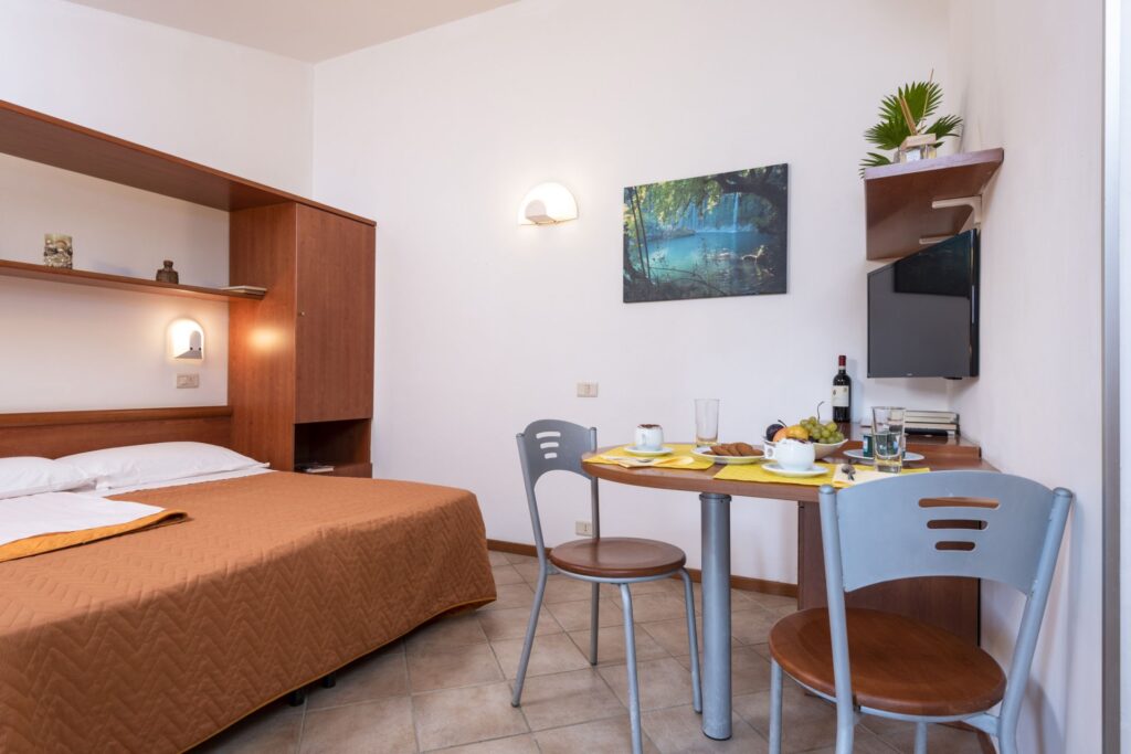 monolocale-3_web svg+xml;charset=utf