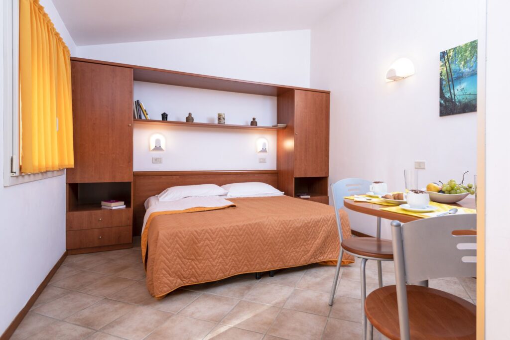 monolocale-4_web svg+xml;charset=utf