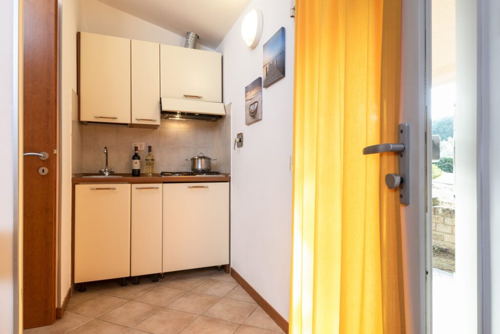 monolocale-6_web svg+xml;charset=utf