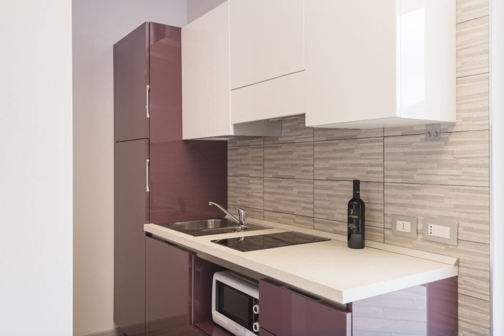 monolocale-deluxe-4_web svg+xml;charset=utf