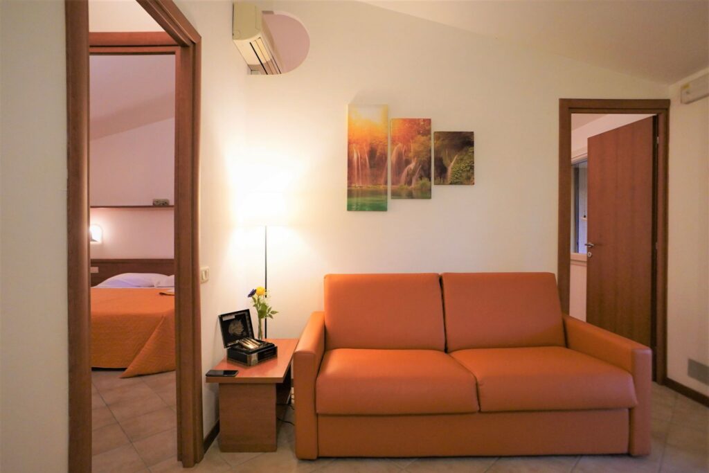 trilocale-16_web svg+xml;charset=utf