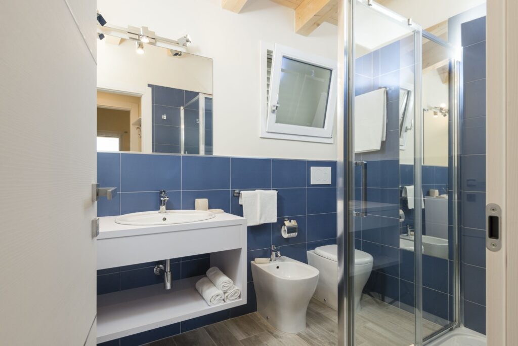 trilocale-deluxe-1_web svg+xml;charset=utf